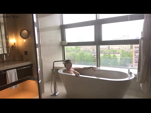 ❤️ Bebé tremendo A masturbar-se apaixonadamente na sua rata na casa de banho ❤ Porno vídeo em pt.tvmarket.top ❌
